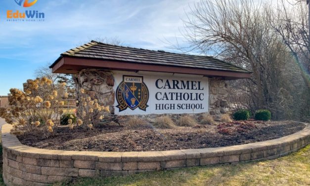 Trường trung học nội trú Amerigo Chicago North Shore – Carmel Catholic High School